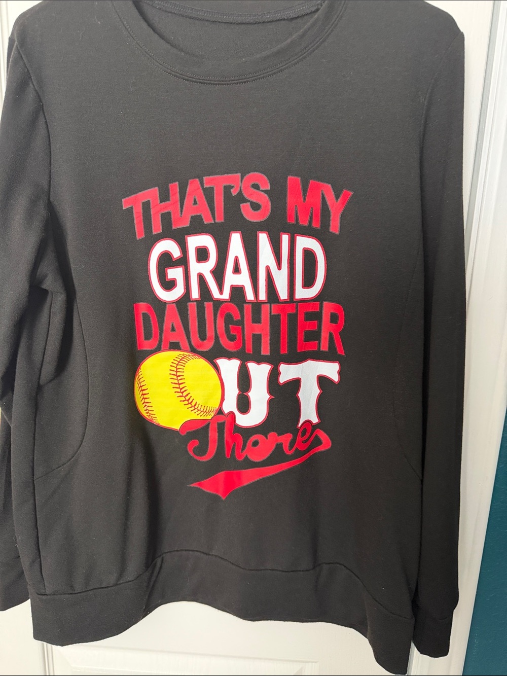 Women's Black 'That's My Granddaughter' Graphic Pullover Sweatshirt